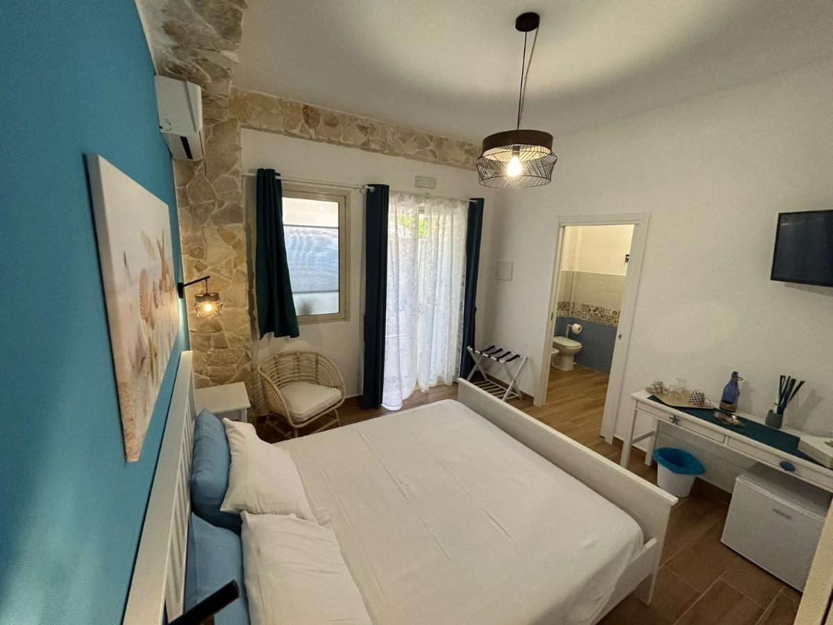 Room On The Beach Avola Exterior photo