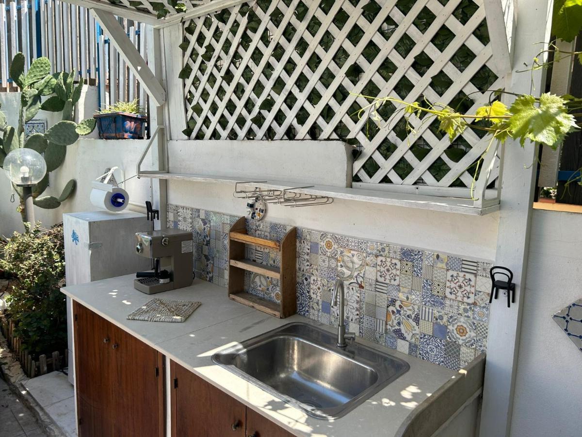 Room On The Beach Avola Exterior photo